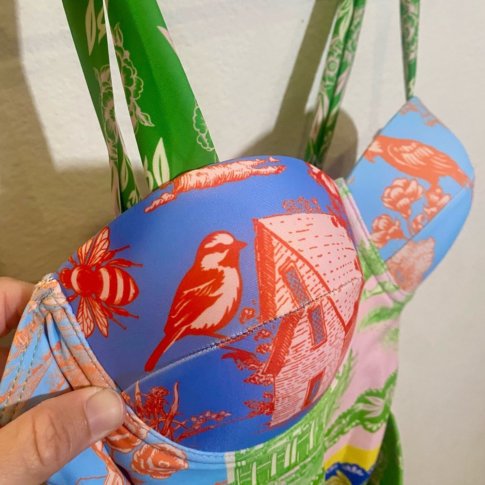 Colorful Patterned Swimsuit - Picture 3 of 8
